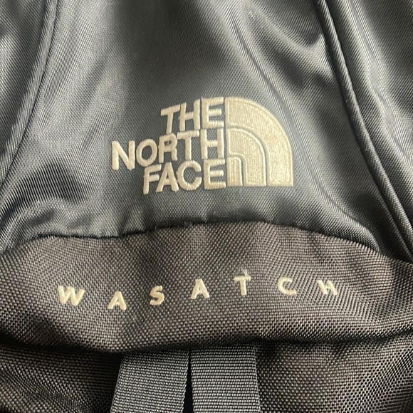 NorthFace Wasatch bookbag - Picture 2 of 4